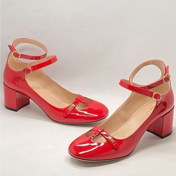 Dior Aime Dior Patent Leather Pump - Picture 12 of 15